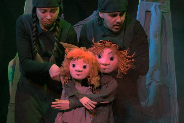 ХЕНЗЕЛ И ГРЕТЕЛ по Братя Грим