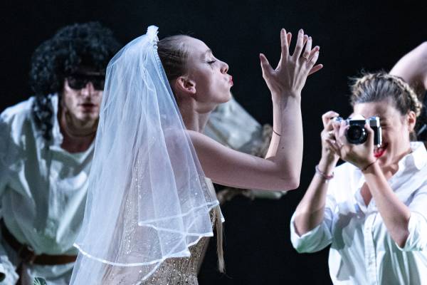 АНТИГОНА по Жан Ануи